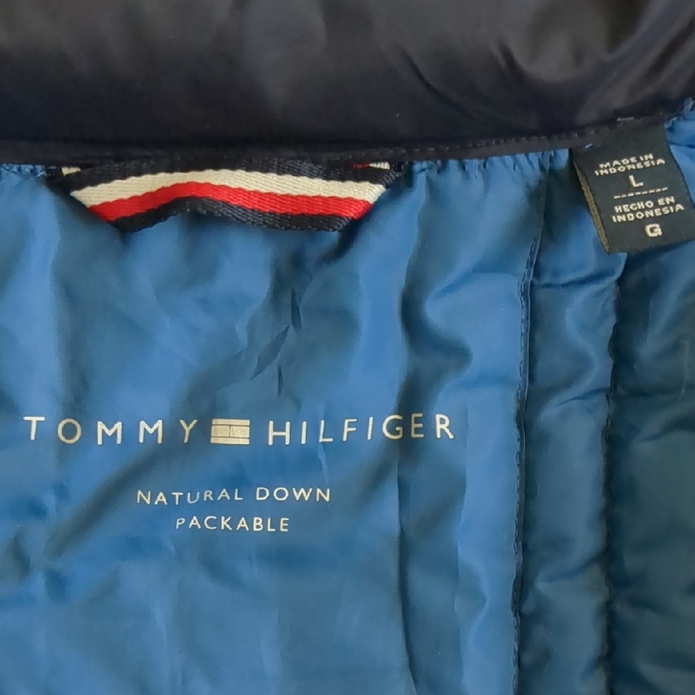 Tommy Hilfiger Blue  Duck Down Puffer Jacket with Quilted Design Size L - Picture 4 of 8